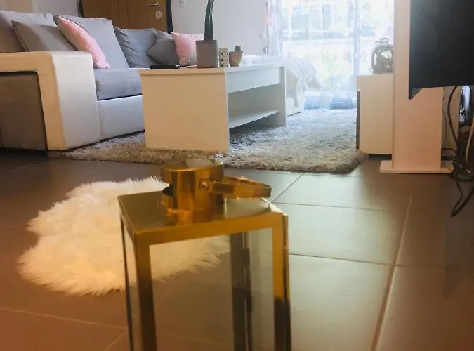 Agreable T2 A Au Pied Du Tram Daire *